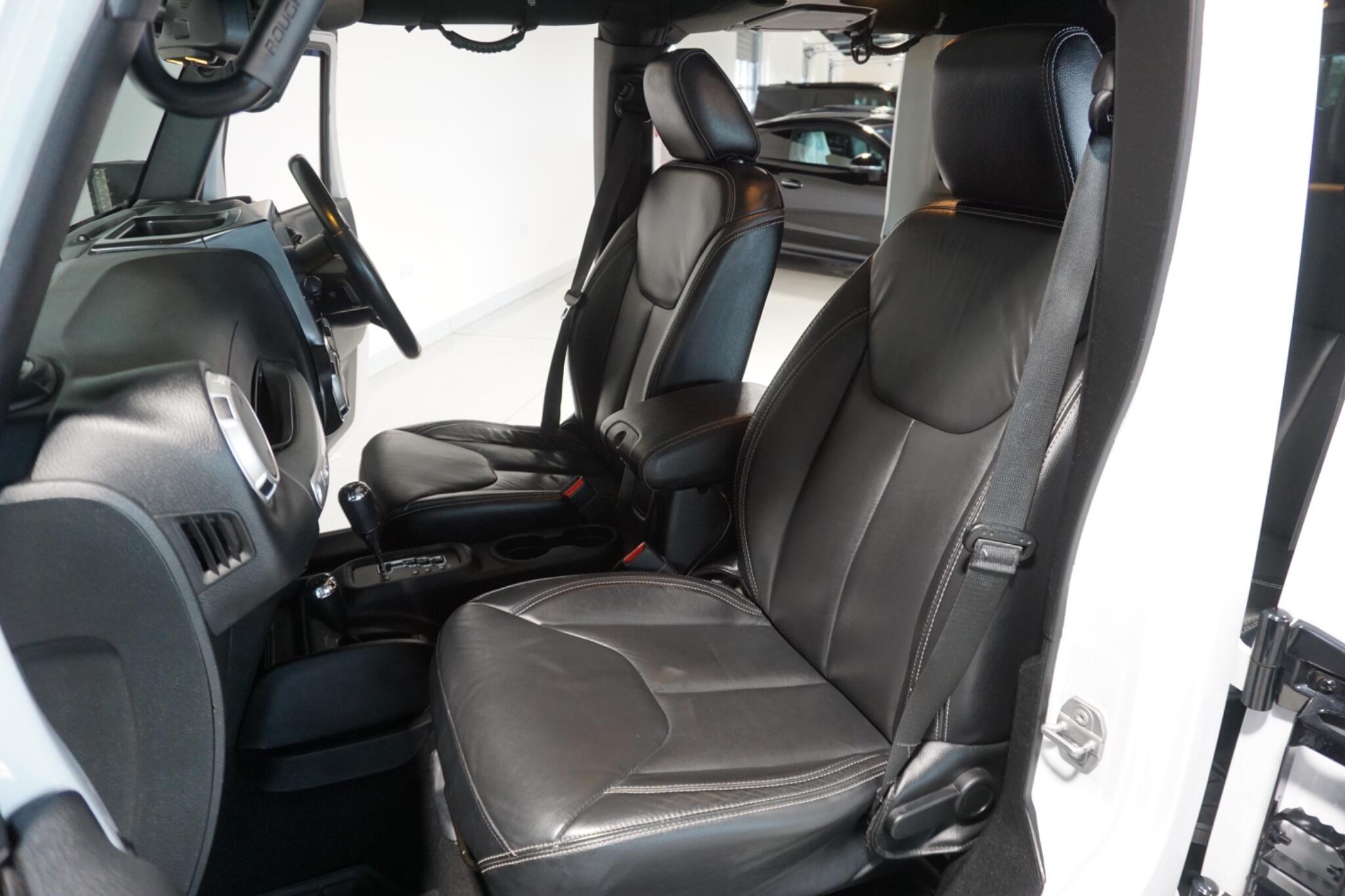 Jeep Wrangler 3.6 V6 JK Edition SUV 4dr Petrol Auto 4WD Euro 6 (280 bhp)